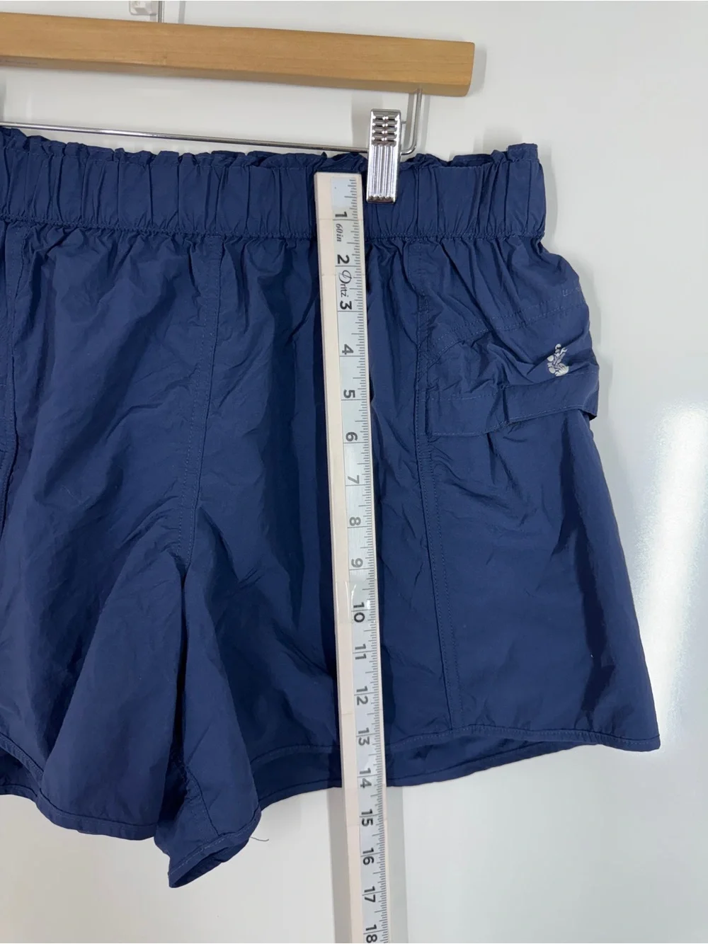 FP Movement Free People In The Wild Hiking Utility Womens Shorts Navy L Outdoor - Picture 8 of 10